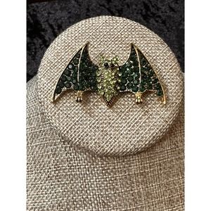 Goldtone Bat Green Rhinestones Body Pin Brooch Halloween - Beautiful!
